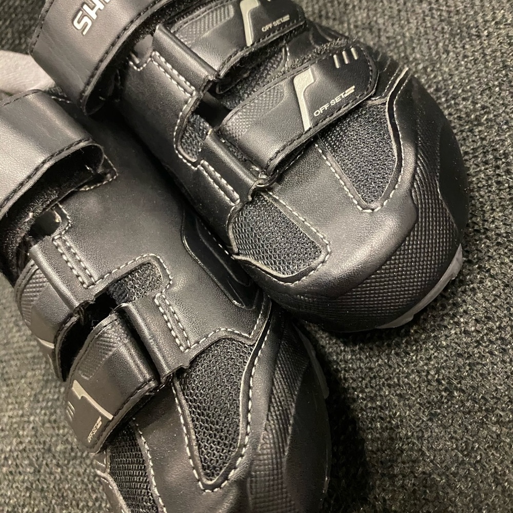 Shimano bile shoes (spin bike) SIZE 6.5/38